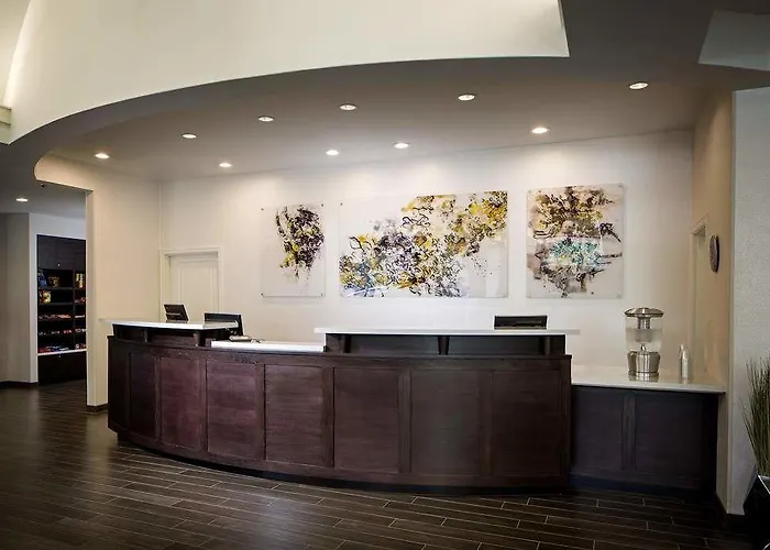 By Marriott Universities At The Capitol 3*