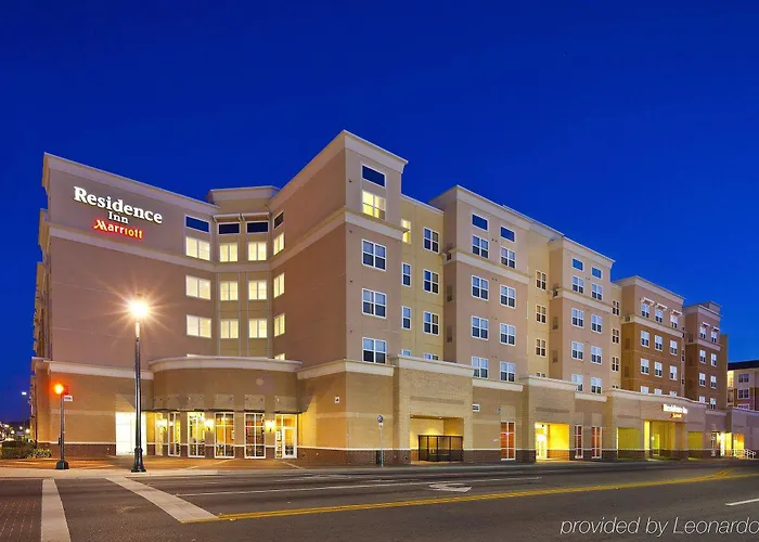 Hotel By Marriott Universities At The Capitol Tallahassee